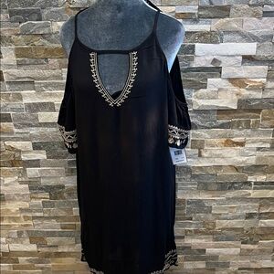 NEW Elegant Black Embroidered Women's Dress
